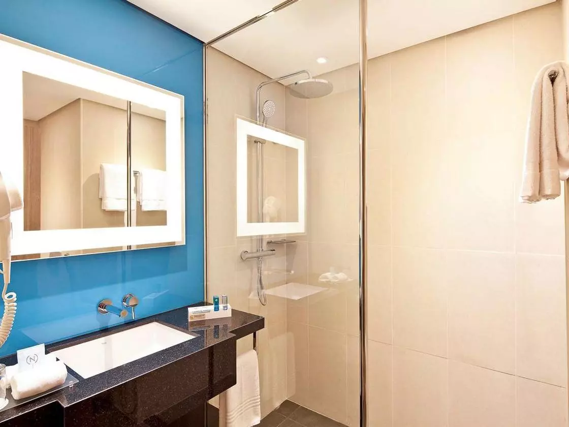 NOVOTELWTC_SHABAVIZ (9).jpg